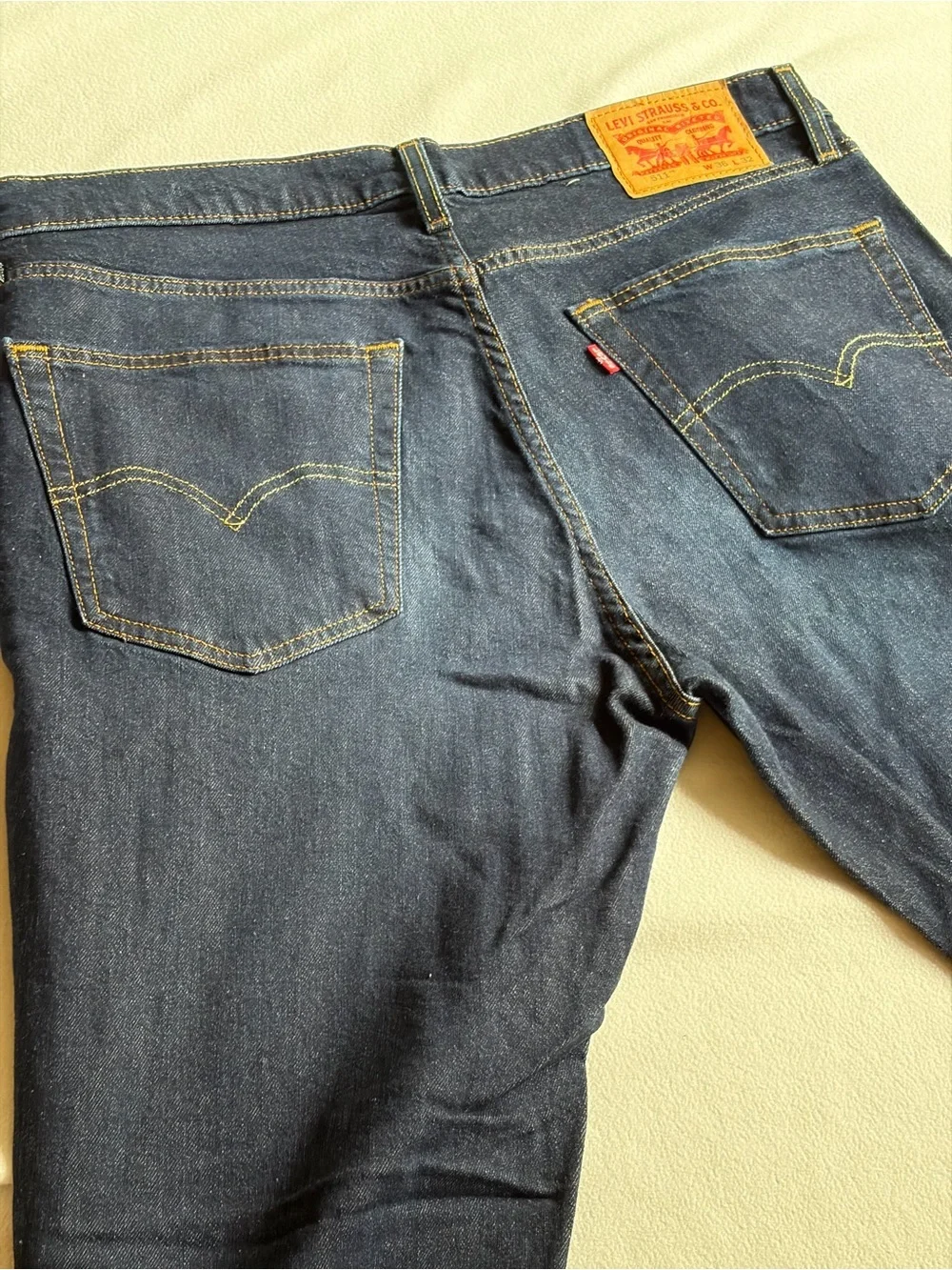 Levi’s 511 Slim Jeans Men’s 36x32 Dark Wash Water<Less Denim Excellent Condition